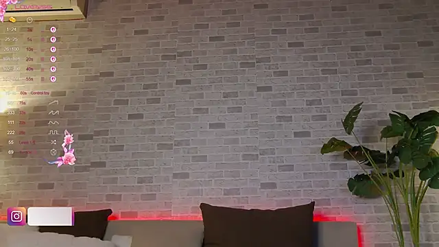 BabyyyLunaX online show from December 2025 03:16:02 AM