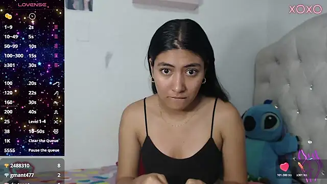 Snapshot of Allison_19__ chatting on November 2025 10:37:01 AM Allison 19 online show from November 2025 10:37:01 AM