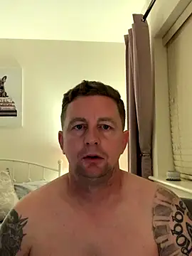Snapshot of Crusher19830 chatting on November 2025 10:21:02 PM Crusher19830 online show from November 2025 10:21:02 PM