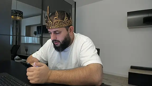 DravenPeak online show from September 2025 04:56:01 AM