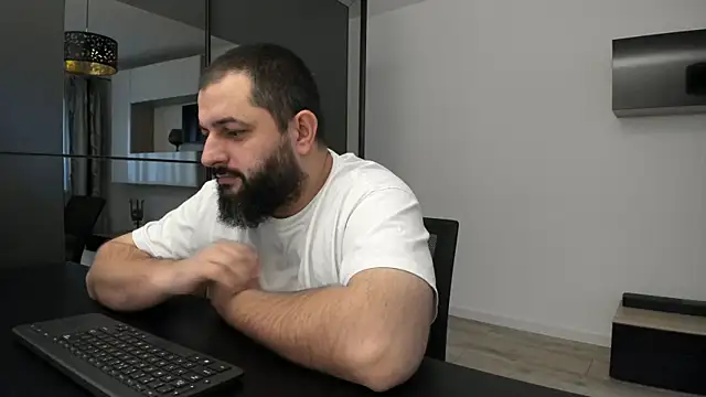 DravenPeak online show from October 2025 01:45:02 PM