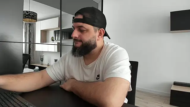 DravenPeak online show from November 2025 10:49:01 AM