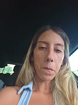 Snapshot of PetiteSecrets chatting on September 2025 03:56:01 PM PetiteSecrets online show from September 2025 03:56:01 PM