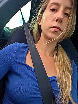 Snapshot of PetiteSecrets chatting on September 2025 04:10:02 PM PetiteSecrets online show from September 2025 04:10:02 PM