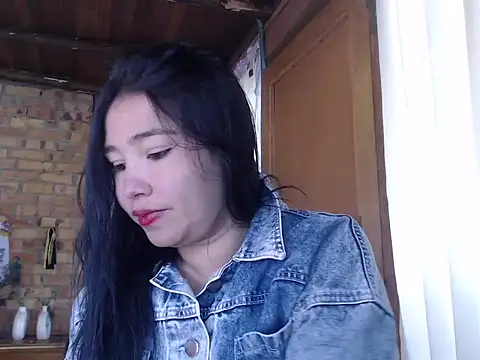 Snapshot of magiadeisis chatting on October 2025 02:13:01 PM magiadeisis online show from October 2025 02:13:01 PM