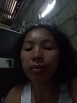 oceanlover23 online show from November 2025 10:56:02 PM