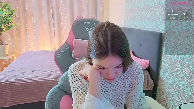 Snapshot of magic_shy_ chatting on March 2026 01:34:01 AM magic shy online show from March 2026 01:34:01 AM