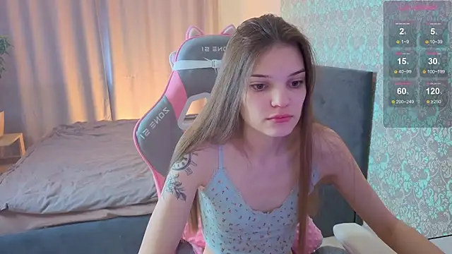 Snapshot of magic_shy_ chatting on May 2026 01:44:01 AM magic shy online show from May 2026 01:44:01 AM