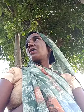 Pinky12A online show from October 2025 04:55:02 AM