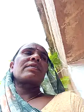 Pinky12A online show from October 2025 09:19:02 AM