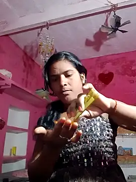 Snapshot of Mohini-xx chatting on November 2025 07:07:02 PM Mohini-xx online show from November 2025 07:07:02 PM