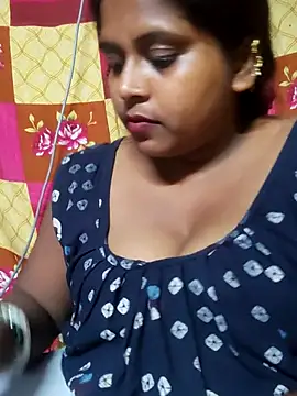 Hot-Show2 online show from April 2026 03:48:02 PM