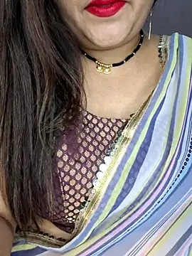 Snapshot of indian-hotmilfs chatting on November 2025 07:49:02 PM indian-hotmilfs online show from November 2025 07:49:02 PM