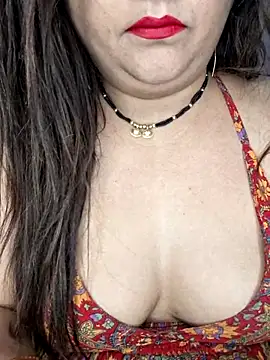 Snapshot of indian-hotmilfs chatting on November 2025 08:07:01 PM indian-hotmilfs online show from November 2025 08:07:01 PM