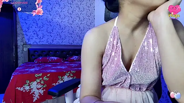 Snapshot of snow_white123 chatting on April 2026 02:51:02 AM snow white123 online show from April 2026 02:51:02 AM