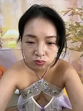 Snapshot of Lilan66 chatting on September 2025 12:33:02 AM Lilan66 online show from September 2025 12:33:02 AM