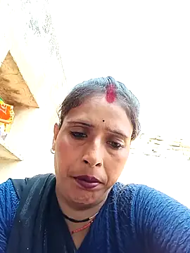 Snapshot of Arti13A chatting on February 2026 09:05:01 AM Arti13A online show from February 2026 09:05:01 AM