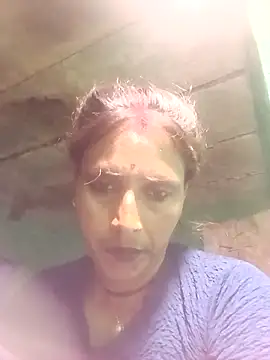 Snapshot of Arti13A chatting on February 2026 01:45:02 PM Arti13A online show from February 2026 01:45:02 PM