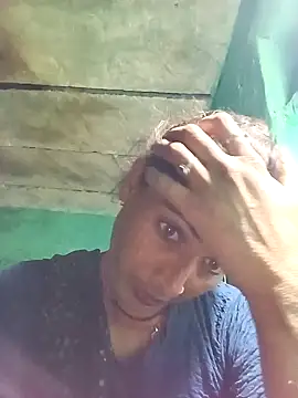 Snapshot of Arti13A chatting on March 2026 01:05:02 AM Arti13A online show from March 2026 01:05:02 AM