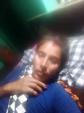 Snapshot of Arti13A chatting on April 2026 04:26:01 PM Arti13A online show from April 2026 04:26:01 PM