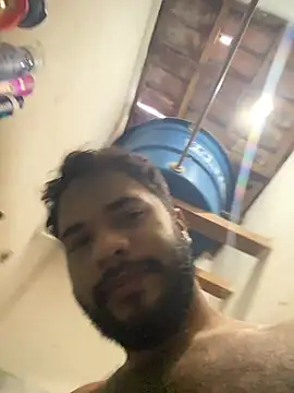 spiderfindom online show from May 2026 07:20:02 PM