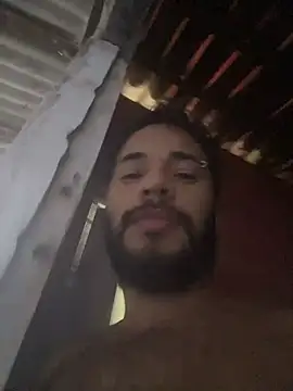 spiderfindom online show from May 2026 07:31:02 PM