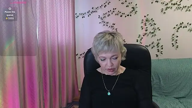 Snapshot of Rosette_Pricky chatting on April 2026 03:04:02 PM Rosette Pricky online show from April 2026 03:04:02 PM