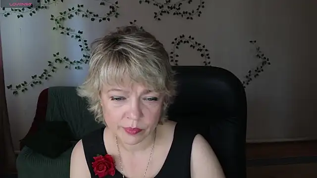 Snapshot of Rosette_Pricky chatting on May 2026 02:11:02 PM Rosette Pricky online show from May 2026 02:11:02 PM