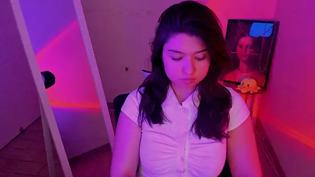 Sandra Curly online show from April 2026 12:59:01 PM