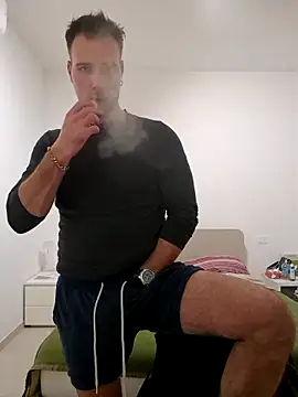 Snapshot of mrlyuis chatting on November 2025 12:56:02 AM mrlyuis online show from November 2025 12:56:02 AM