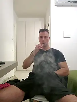 Snapshot of mrlyuis chatting on November 2025 09:30:02 PM mrlyuis online show from November 2025 09:30:02 PM