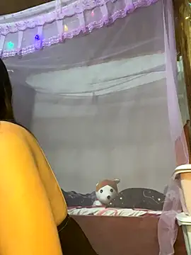 thaoyeuuu online show from September 2025 01:49:02 AM