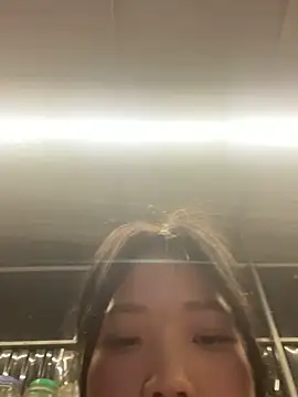 thaoyeuuu online show from September 2025 02:18:01 PM