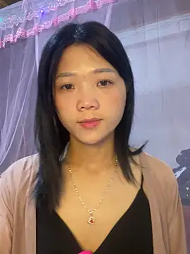 thaoyeuuu online show from September 2025 04:17:02 AM