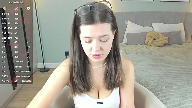 LubaStadt online show from December 2025 07:20:02 PM