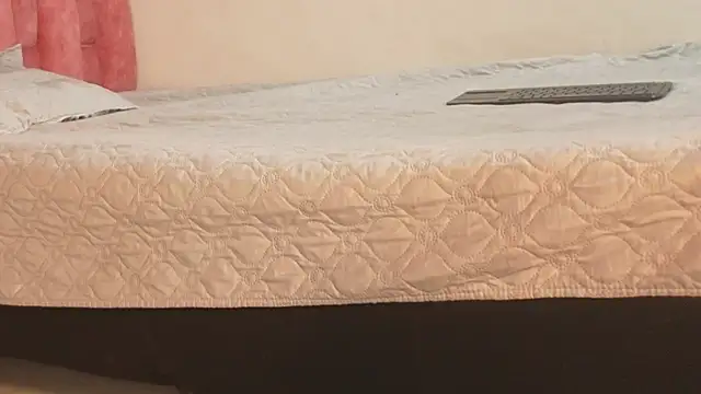 anna beneet online show from September 2025 03:26:01 PM