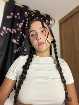 Snapshot of Scarlett05 chatting on July 2026 01:34:02 AM Scarlett05 online show from July 2026 01:34:02 AM