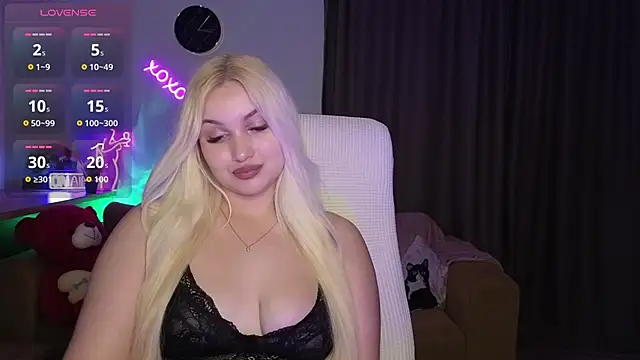 Snapshot of adrelaxina chatting on May 2026 08:06:02 PM adrelaxina online show from May 2026 08:06:02 PM