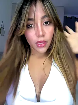 MegannHills online show from September 2025 11:59:01 PM