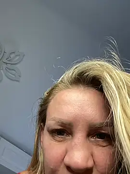 Bellissa  online show from June 2026 02:07:01 PM