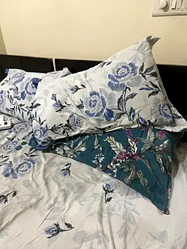 Snapshot of Horney_spidy chatting on November 2025 01:19:02 AM Horney spidy online show from November 2025 01:19:02 AM