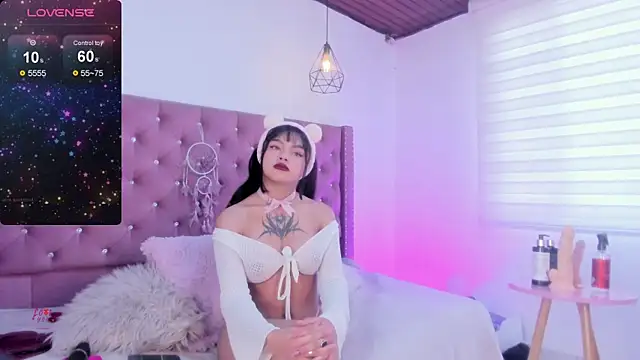 Snapshot of Mia_zafir chatting on September 2025 12:52:02 PM Mia zafir online show from September 2025 12:52:02 PM