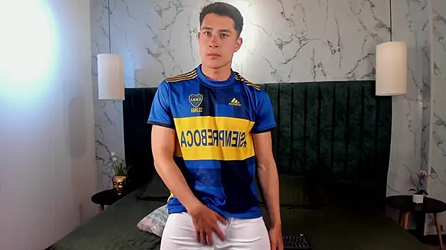 AustinJones  online show from September 2025 08:19:01 PM