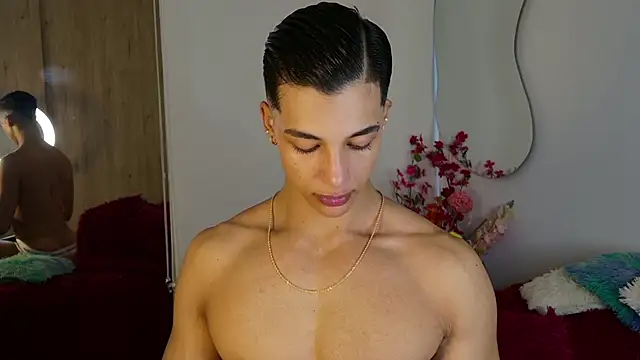 Snapshot of Troye_Williams chatting on March 2026 11:58:01 AM Troye Williams online show from March 2026 11:58:01 AM