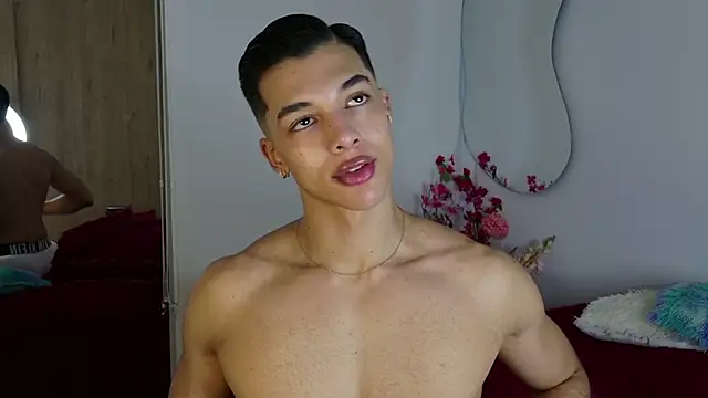 Snapshot of Troye_Williams chatting on March 2026 11:22:02 AM Troye Williams online show from March 2026 11:22:02 AM