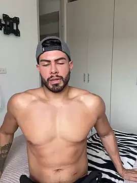 ZarekFox online show from September 2025 08:00:02 PM