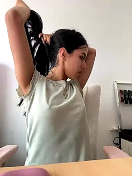 Victoria alson online show from October 2025 01:30:02 PM