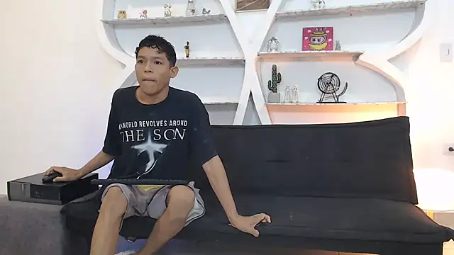 BEAUTY BOYS1 online show from November 2025 07:13:02 AM