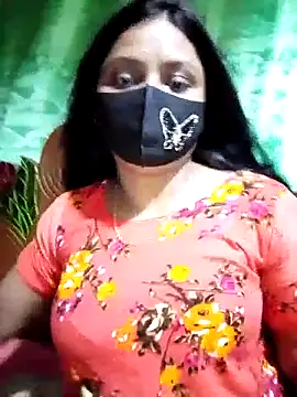 Snapshot of Mistompa24 chatting on October 2025 05:06:01 AM Mistompa24 online show from October 2025 05:06:01 AM