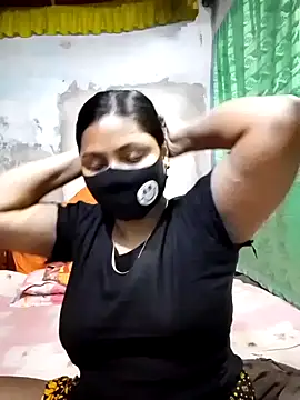 Snapshot of Mistompa24 chatting on October 2025 06:15:01 AM Mistompa24 online show from October 2025 06:15:01 AM